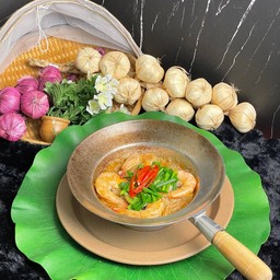 กุ้งอบวุ้นเส้นหม้อดิน(กุ้งใหญ่ 6 ตัว)