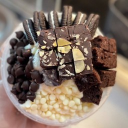 BingSu L บราวนี่ โอริโอ้ ไวท์&ช็อกชิพ