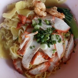 เกี๊ยวแห้ง