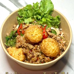 ข้าวกะเพราหมูสับ+เต้าหู้ไข่