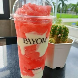 สตอเบอรี่โยเกริ์ตปั่น