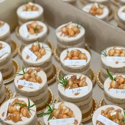 เค้กมอคค่าแมคคาเดเมีย