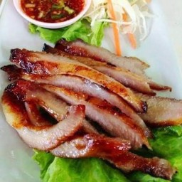 คอหมูย่างจิ้มแจ่ว