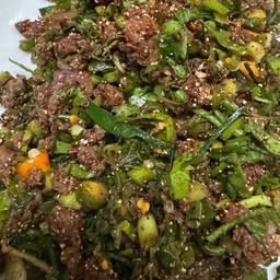 ก้อยเนื้อมะนาว