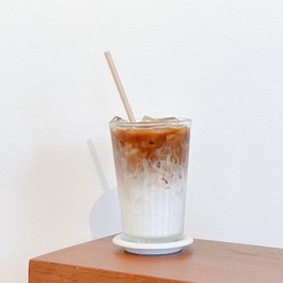 ลาเต้เย็น