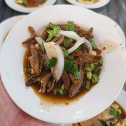 ยำปลากรอบ ปลาร้า