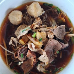 เนื้อตุ๋นหอมหอม