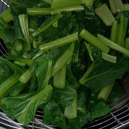 สหชัยบะหมี่เกี๊ยวปูหมูแดง ตรงข้ามตลาดเจเจ