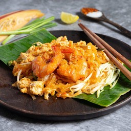 ผัดไทกุ้งสด