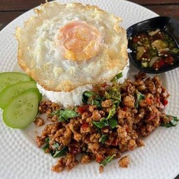 TIP FAST FOOD ซ.ชัยพรวิถี25 เข้าซอยมาประมาณ50เมตร ร้านอยู่ซ้ายมือ