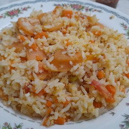 ลูกชิ้นปลาระเบิด น้ำจิ้มรสเด็ด