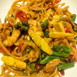 สปาเก็ตตี้ขี้เมาไก่