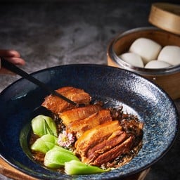 เคาหยกหมั่นโถ