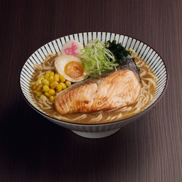 มิโซะ แซลมอน ราเมน