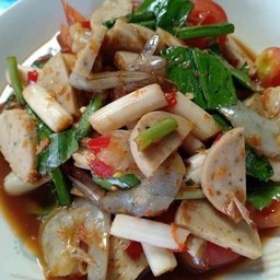 ตำไหลบัวหมูยอกุ้งสด