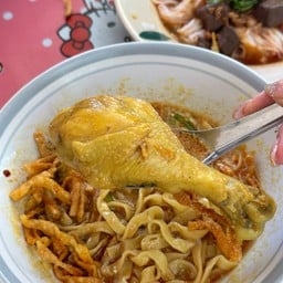 ข้าวซอยซอกกำแพงดิน