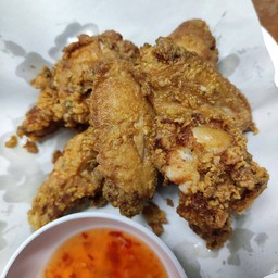 ปีกไก่ทอด