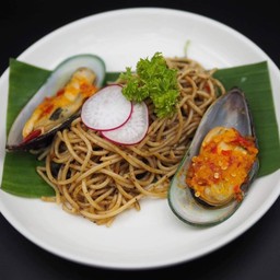 สปาเก็ตตี้ซอสพริกไทยดำ(เผ็ด)