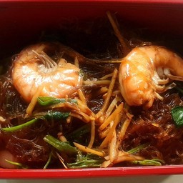 กุ้งอบวุ้นเส้น