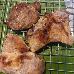 หมูย่าง