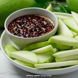 มะม่วงน้ำปลาหวาน หั่นชิ้น