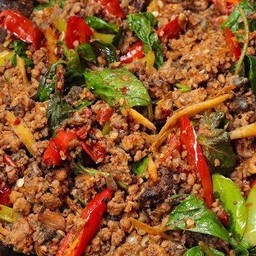 ผัดเผ็ดกบ