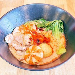 เหลาหม่าล่าหมูสไลด์