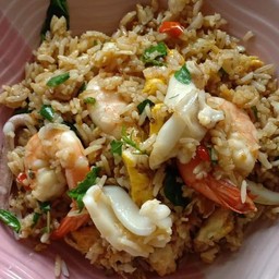 ข้าวผัดขี้เมา