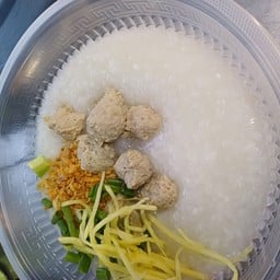 น้ำเต้าหู้ ปาท่องโก๋