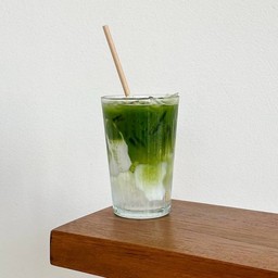 มัทฉะน้ำมะพร้าวน้ำหอม