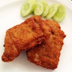 สะโพกไก่ทอด