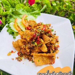 หมูสามชั้นผัดพริกเกลือ