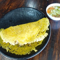 ขนมเบื้องญวน พร้อมน้ำจิ้ม