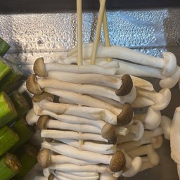 น้องเห็ดชิเมจิ๊