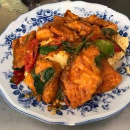 ข้าวพะ แนง แซลมอน