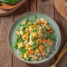 ผักกูดผัดไข่กุ้งเสียบ