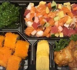 ชุดเบนโตะข้าวหน้าปลาดิบหั่นเต๋า