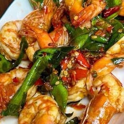 กุ้งผัดพริกขี้หนู ( กับข้าว )