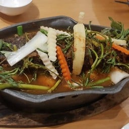 แกงส้มแป๊ะซะปลาช่อนทอด