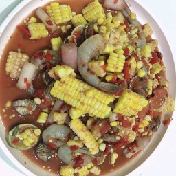 ตำข้าวโพดกุ้งสด