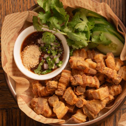 หมูสามชั้นคั่วเกลือ