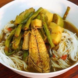 ขนมจีน+แกงไตปลา