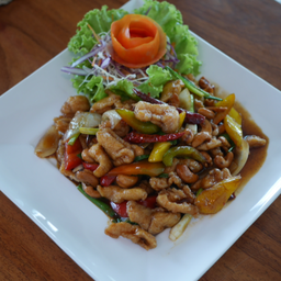 ไก่ผัดเม็ดมะม่วง 