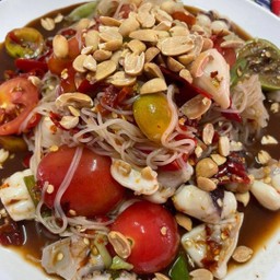 ตำซั่วขนมจีน-ทะเล