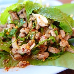 ลาบเนื้อ