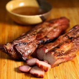 หมูย่างเตาถ่าน 200 กรัม [ตั้งใจย่าง]