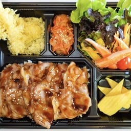 BEEF BENTO