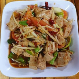 ตำปูปลาร้าหมูยอ