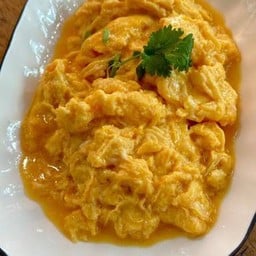 ไข่ข้น ( กับข้าว)