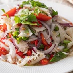 ยำผ้าขี้ริ้ว.